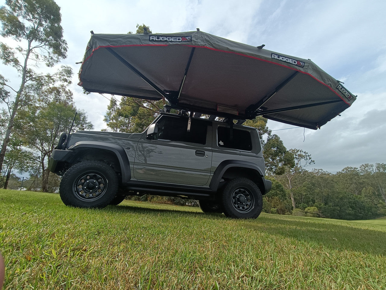 Platinum 1.5m Semi Automatic 180 Degree Awning (Fabric Uve95+%)