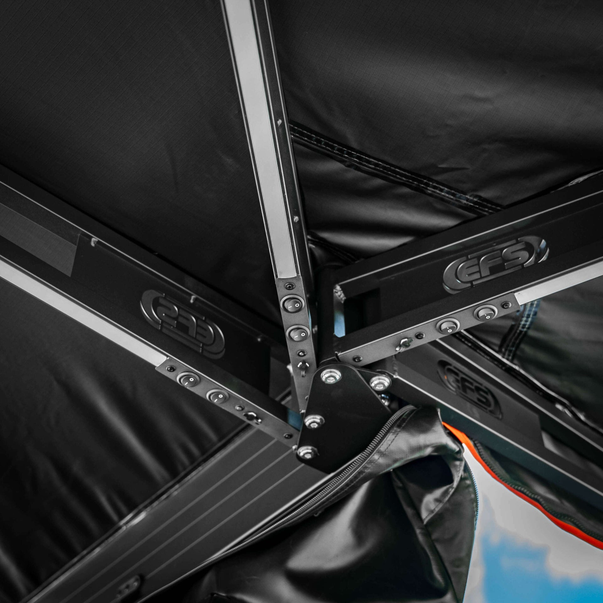 Efs Ya€™Mate 270° Freestanding Awning