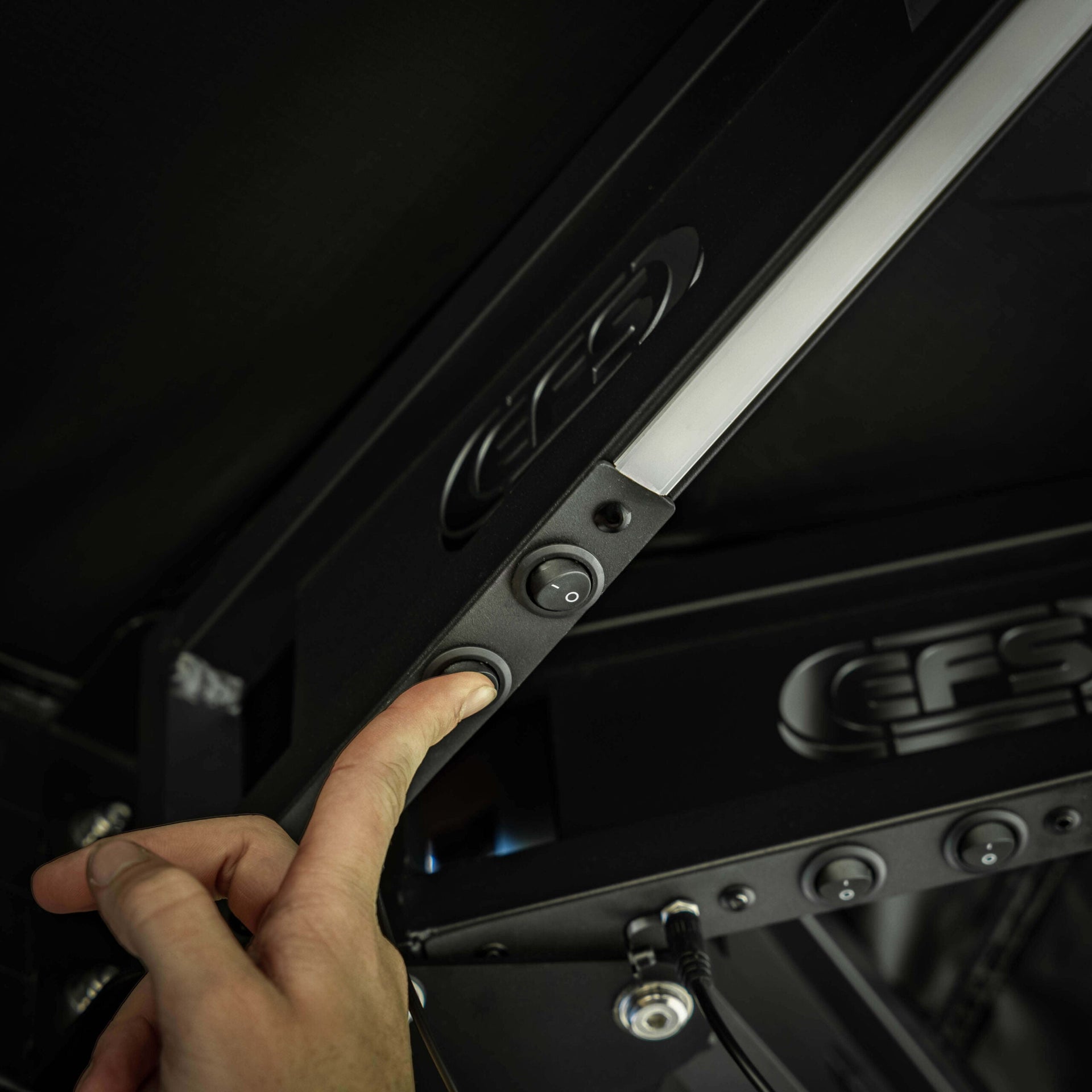 Efs Ya€™Mate 270° Freestanding Awning