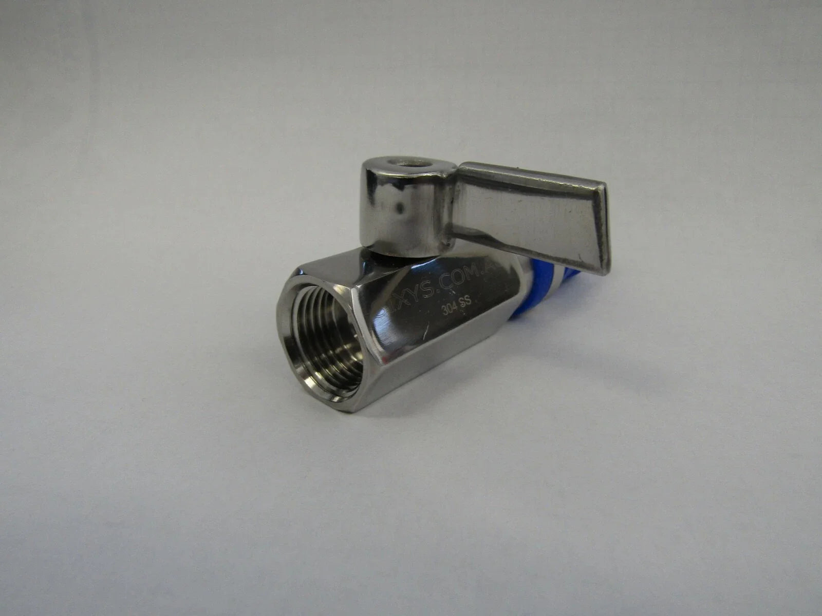 304 Stainless Steel Ball Valve hose outlet - RV's, Caravans, Home, Marine