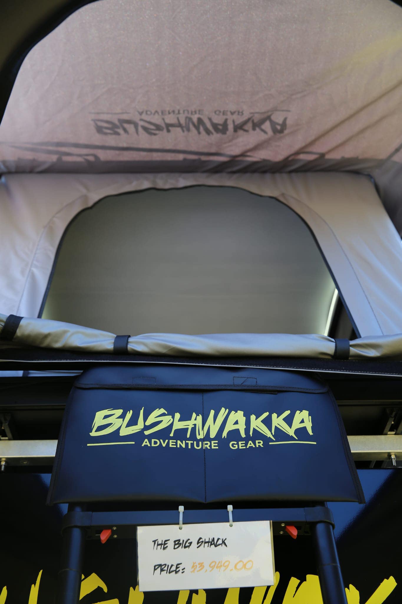 Bushwakka Extreme Darkness Drivers Side Roof Top Entry - D Zip